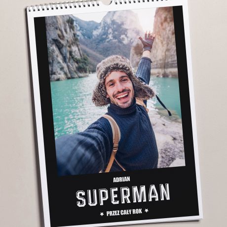 Kalendarz dla chopaka SUPERMAN PRZEZ CAY ROK