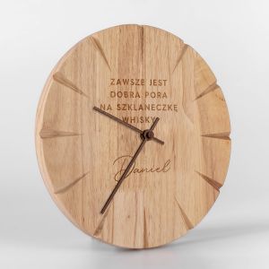 Drewniany zegar cienny PREZENT DLA MIONIKA WHISKY