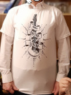 Zdjcie osoby, ktra kupia Koszulka mska z nadrukiem GITARA prezent dla muzyka na urodziny - S