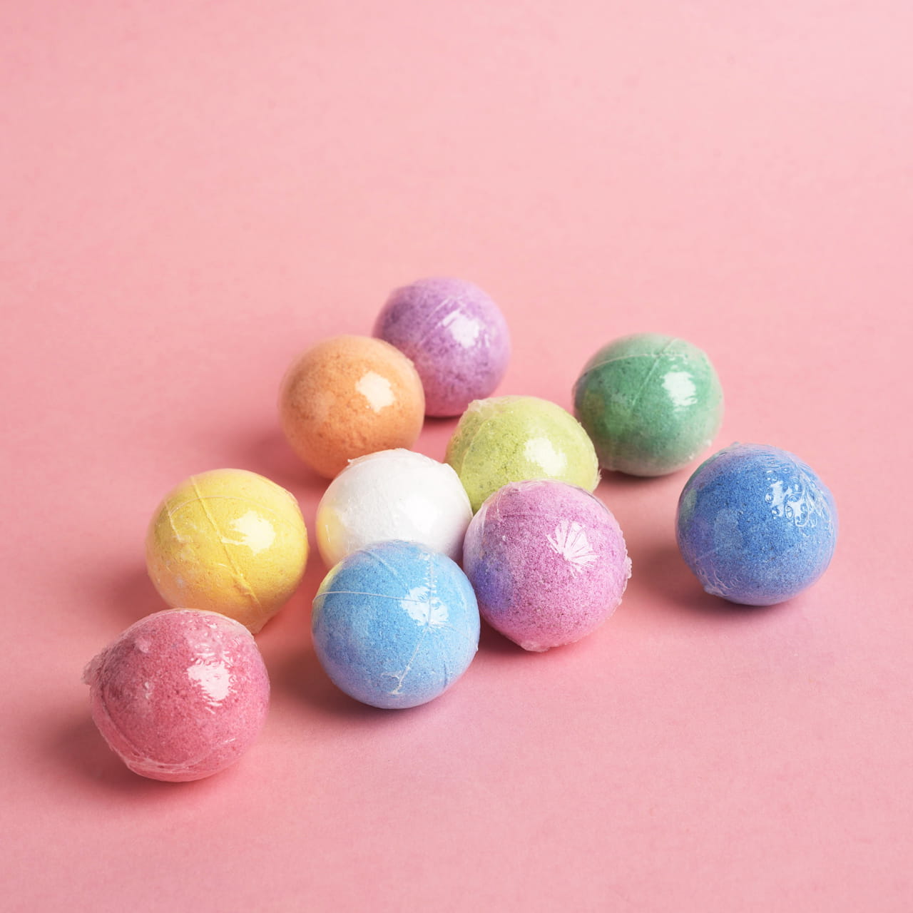 Kule do kąpieli na prezent TĘCZA tęczowe gadżety