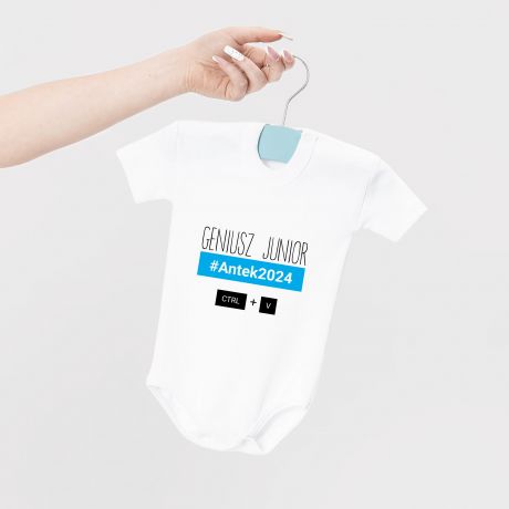 Body dla dziecka z nadrukiem GENIUSZ JUNIOR body z imieniem dziecka personalizowany prezent dla noworodka