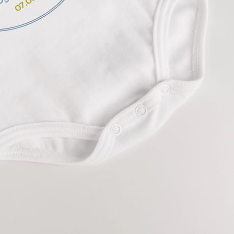 Body z metryczk PREZENT DLA CHOPCA na narodziny