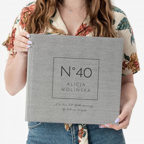Elegancki album NA 40 URODZINY personalizowany