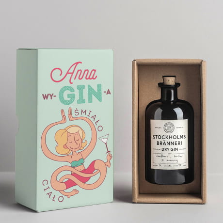 Gin w personalizowanym pudeku PREZENT DLA JOGINKI