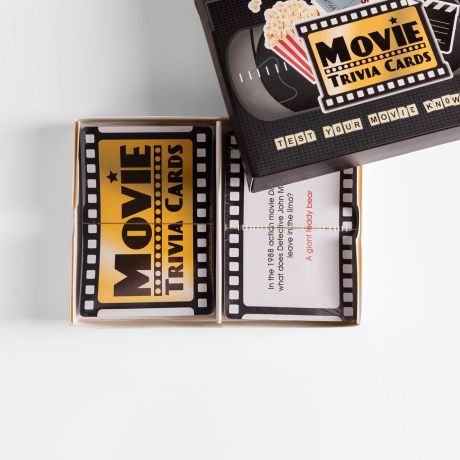 Quiz o filmach MOVIE TRIVIA CARDS prezent dla fana kina