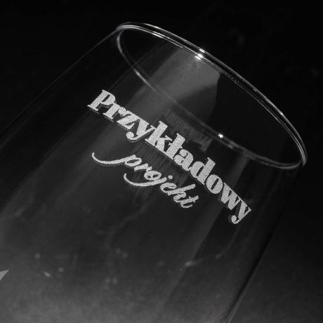 Grawerowane du�e kieliszki na �lub WIFEY & HUBBY