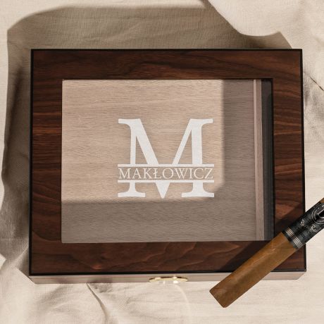 Grawerowany humidor PREZENT NA DZIE MʯCZYZNY