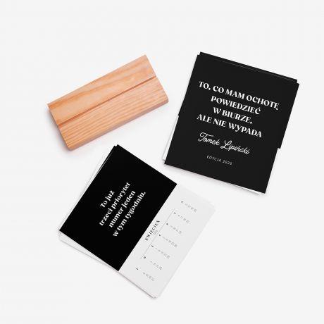 Personalizowany kalendarz biurowy PREZENT DLA KOLEGI Z PRACY prezent dla wsp�pracownika upominek dla kolegi