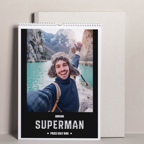 Kalendarz dla chopaka SUPERMAN PRZEZ CAY ROK