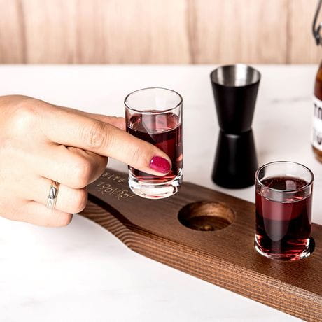 Deska do shotw z kieliszkami PREZENT DLA IMPREZOWICZA deska na kieliszki prezent na parapetwk