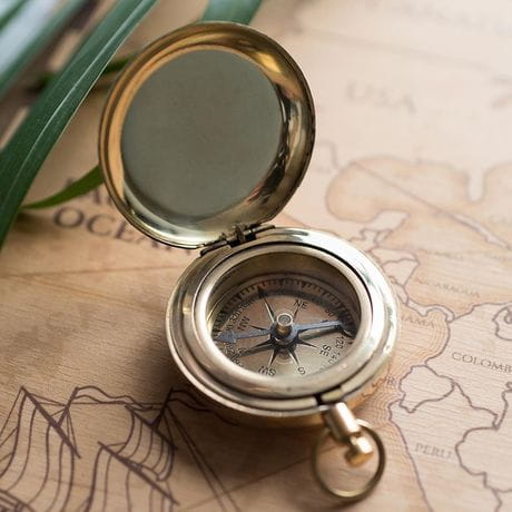 Kompas z grawerem PRZYGODA prezent na Walentynki dla męża