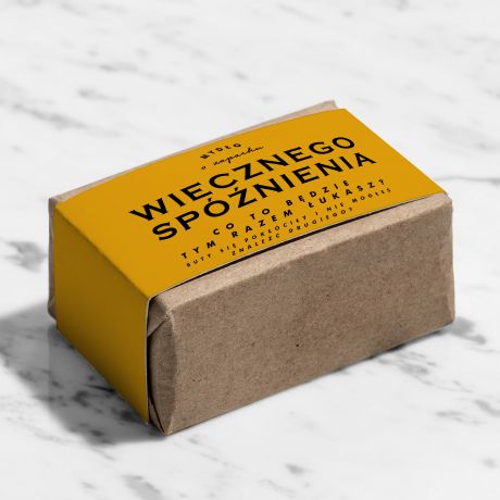 Mydo personalizowane WIECZNIE SPӬNIONY upominek dla nastolatka prezent dla 16 latka prezent dla 17 latka