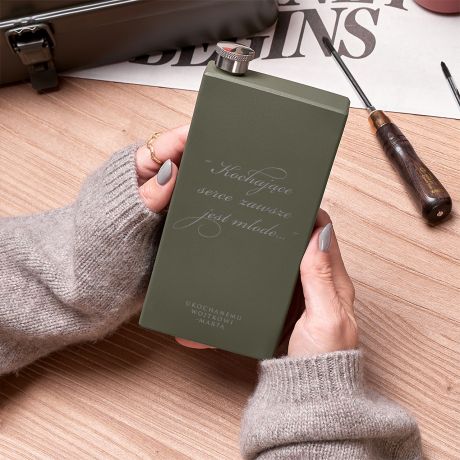 Personalizowana piersiwka ELEGANCKI PREZENT DLA MʯA NA ROCZNIC
