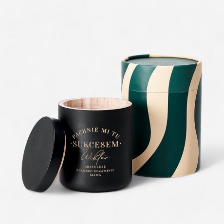 Personalizowana wieca z grawerem PACHNIE SUKCESEM prezent gratulacyjny