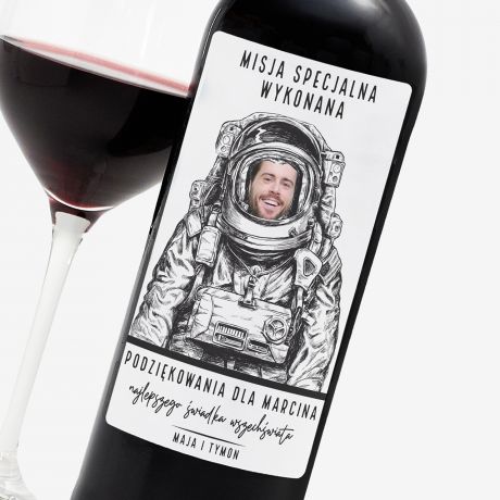 Personalizowane wino MISJA WYKONANA prezent dla wiadka wino na prezent podzikowanie dla wiadka