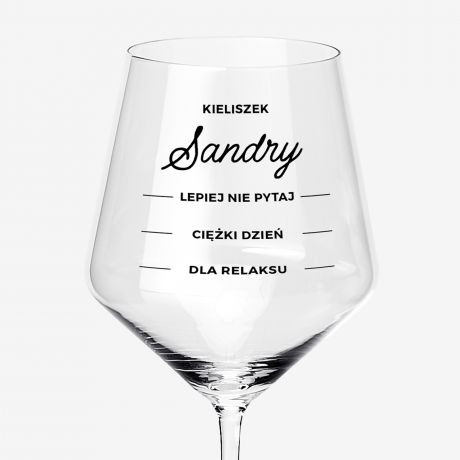 Personalizowany kieliszek do wina SKALA prezent dla niej kieliszek do wina personalizowany kieliszek z imieniem