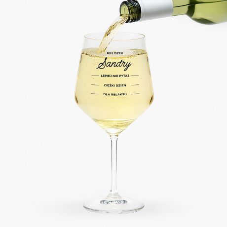 Personalizowany kieliszek do wina SKALA prezent dla niej kieliszek do wina personalizowany kieliszek z imieniem