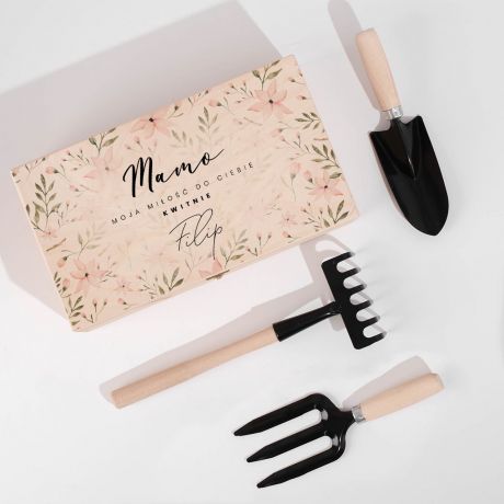 PERSONALIZOWANY PREZENT DLA MAMY OGRODNICZKI skrzynka z narz�dziami do ogrodu 