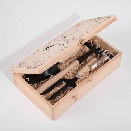 PERSONALIZOWANY PREZENT DLA MAMY OGRODNICZKI skrzynka z narz�dziami do ogrodu 