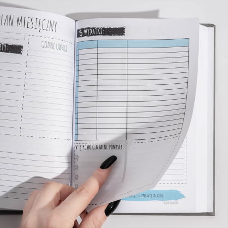 Personalizowany planner szary JEST DO TEGO APKA zabawny prezent