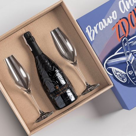 Prosecco na prezent z okazji ZDANEGO EGZAMINU NA PRAWO JAZDY