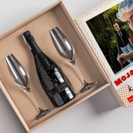 Prosecco z kieliszkami MOJA ONA ZOFIA prezent PRL