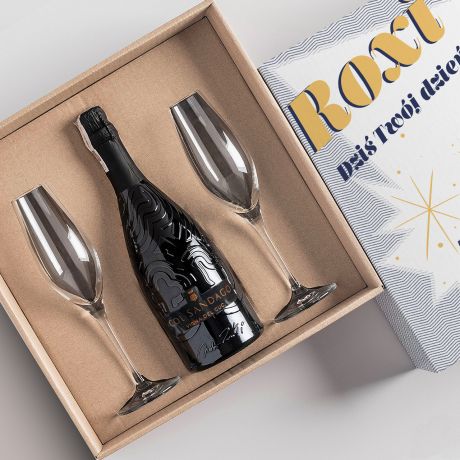 Prosecco z kieliszkami PREZENT NA 18 DLA KOLEANKI