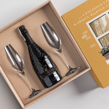 Prosecco z kieliszkami PREZENT NA NOWE MIESZKANIE