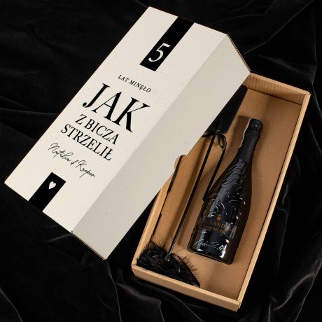 Prosecco z pejczem JAK Z BICZA STRZELI prezent na pit rocznic lubu