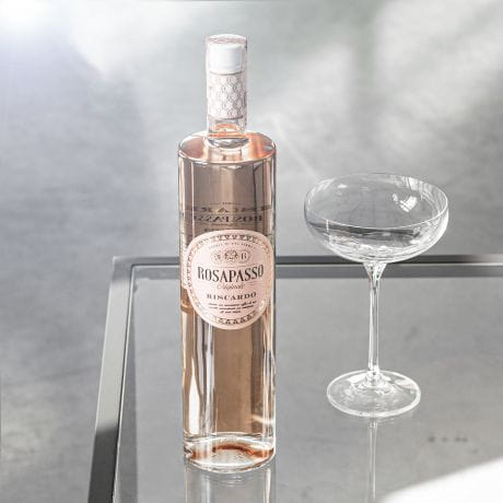 Personalizowana kartka i rowe wino dla przyjaciki Rosapasso