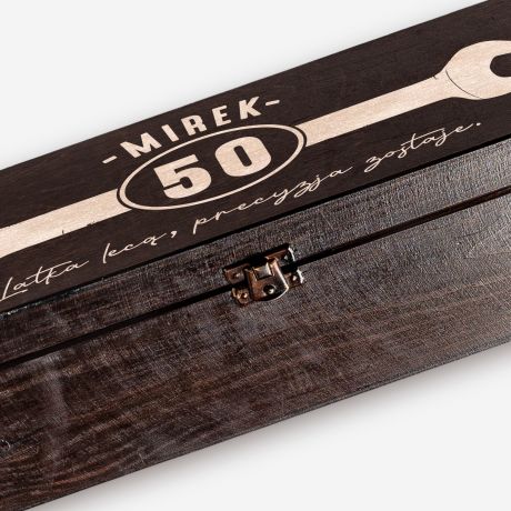 Personalizowana skrzynka na alkohol PREZENT DLA MECHANIKA NA URODZINY prezent dla mechanika samochodowego