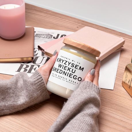 wieca KRYZYS WIEKU REDNIEGO mieszny prezent dla faceta wieca personalizowana, prezent dla mczyzny
