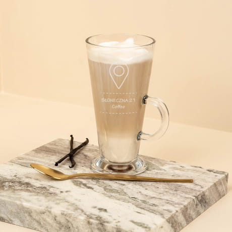 Grawerowana szklanka do latte PREZENT NA NOWE MIESZKANIE DLA KOLEŻANKI