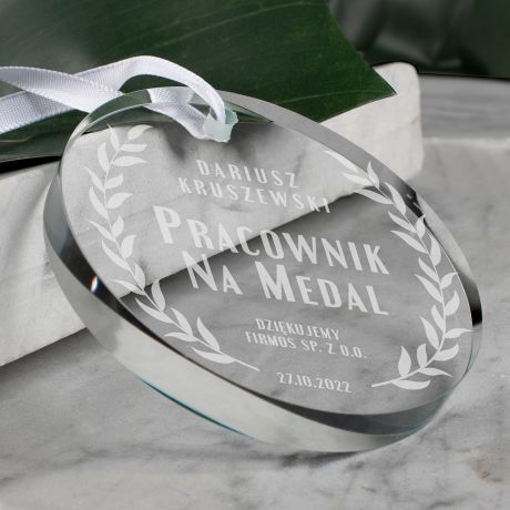 Zawieszka szklanka MEDAL DLA NAJLEPSZEGO PRACOWNIKA