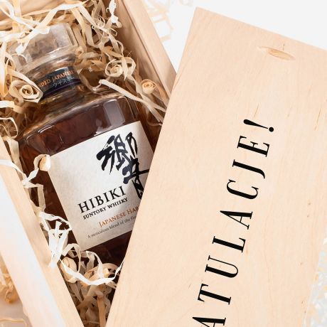 Personalizowane whisky Hibiki w skrzynce - GRATULACJE!