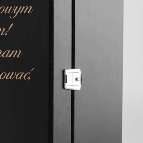 Wdka w grawerowanej skrzynce PREZENT DLA WIEO UPECZONEGO EMERYTA prezent na emerytur