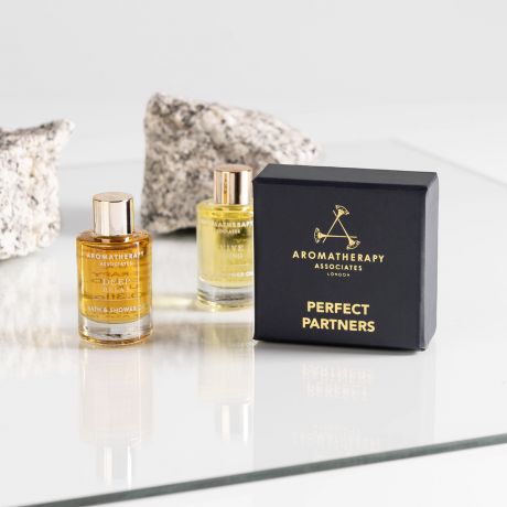 Luksusowy zestaw do aromaterapii AROMATHERAPY ASSOCIATES - PERFECT PARTNERS