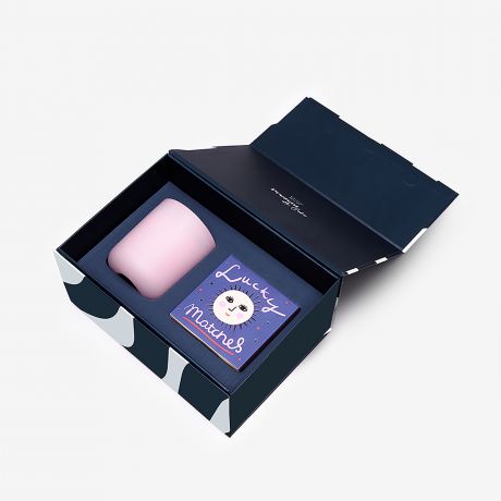 Zestaw prezentowy dla przyjaci�ki SPAL� CI DOM �wieczka i zapa�ki