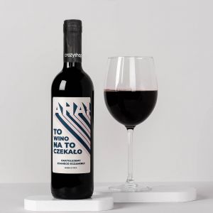 Czerwone wino alkoholowe PREZENT NA ZDANY EGZAMIN
