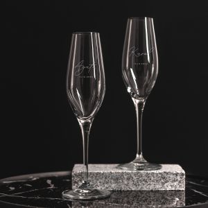 Grawerowane kieliszki do szampana PREZENT �LUBNY prezent dla pary m�odej kieliszki �lubne personalizowany prezent