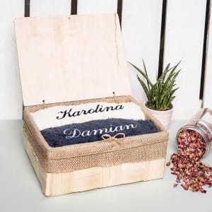 Komplet r�cznik�w z haftem PREZENT DLA PARY