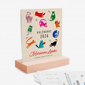 Personalizowany kalendarz biurkowy dla dzieci KOTKI