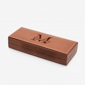 Pudeko na dugopis z grawerem MONOGRAM