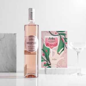 Personalizowana kartka i rowe wino dla przyjaciki Rosapasso