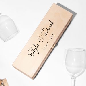 Personalizowana skrzynka na wino dla MODEJ PARY