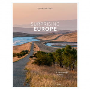 Książka o podróżach po Europie - Surprising Europe