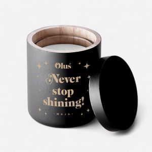 wieca z grawerem NEVER STOP SHINING prezent na urodziny dla koleanki