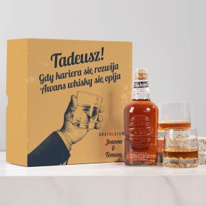 Zestaw whisky ze szklankami PREZENT Z OKAZJI AWANSU