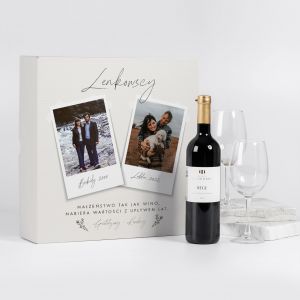 Wino i kieliszki PREZENT NA ROCZNIC LUBU DLA DWOJGA