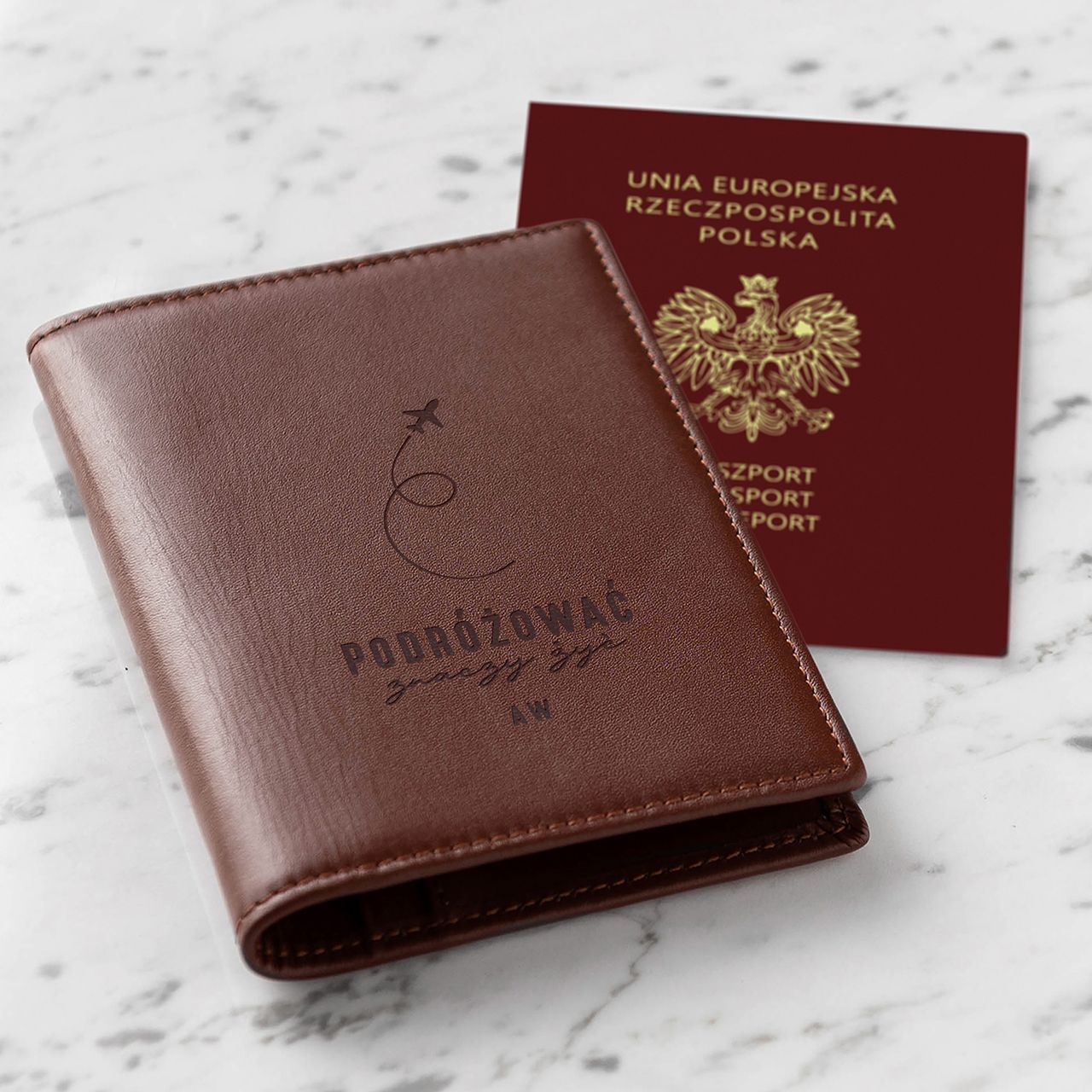 Etui na paszport PREZENT DLA PODRÓŻNIKA PERSONALIZOWANY